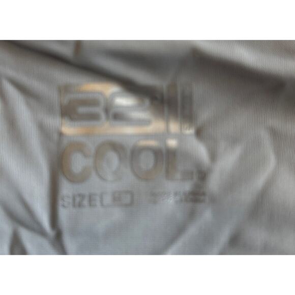 32 Degrees Cool Women’s  Pearl Blue Soft Fabric with Built-In-Bra Top Medium - Picture 6 of 6